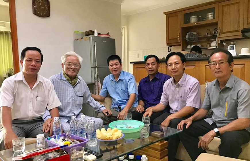 Nhà báo Nguyễn Hồng Phương - Cây bút sắc nhạy và lòng yêu nghề tha thiết